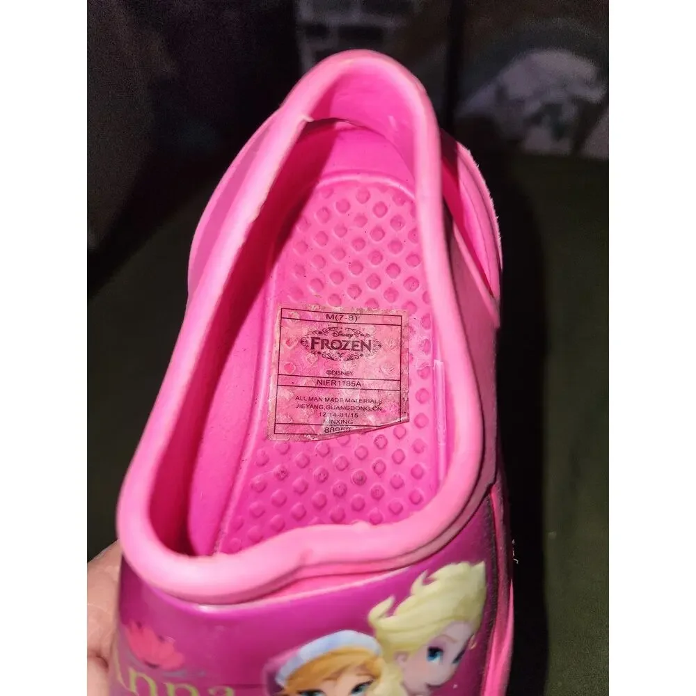 𝅺Disney Frozen Elsa & Ana CLOG style Rubber Pink Slip On shoes Size 7/8